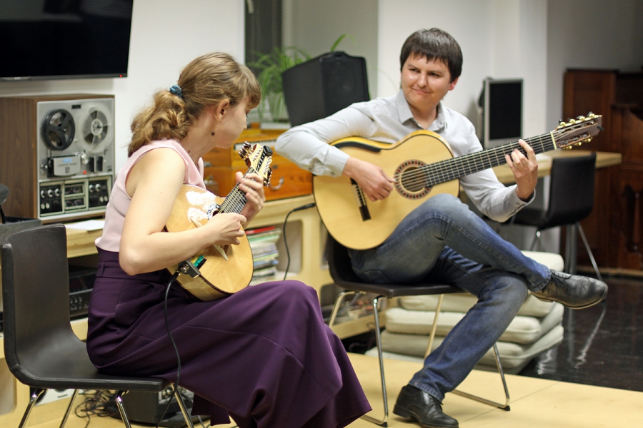 Концерт «Музыкальные краски Бразилии. Диалоги для мандолины и гитары» – события на сайте «Московские Сезоны»