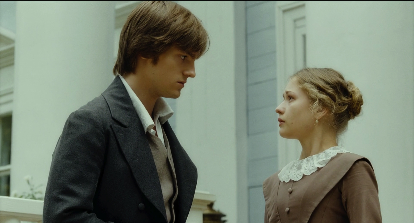 Фильм «Две женщины» в галерее «Выхино» – события на сайте «Московские Сезоны»