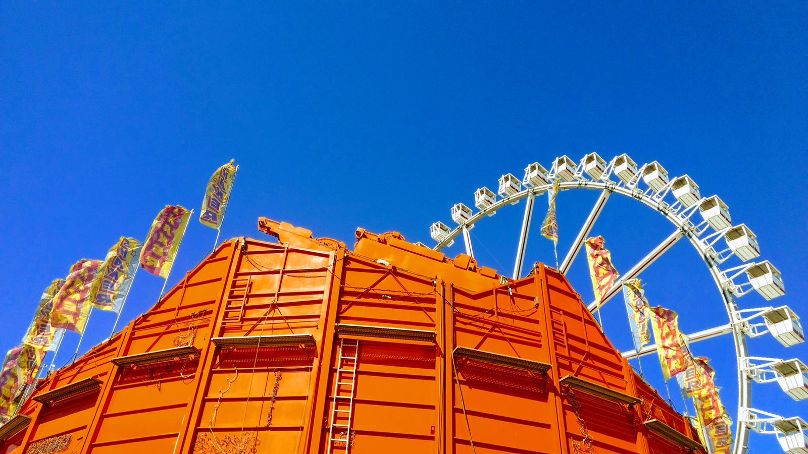 «Круглое в городе» в галерее «Измайлово» – события на сайте «Московские Сезоны»