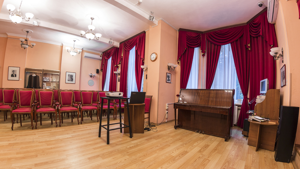 Вечер «Больше, чем любовь» – события на сайте «Московские Сезоны»