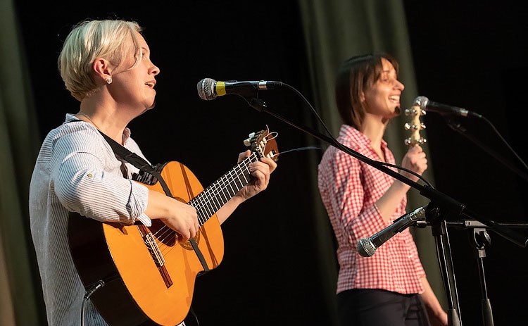 Встреча в клубе авторской песни «С полуслова» – события на сайте «Московские Сезоны»