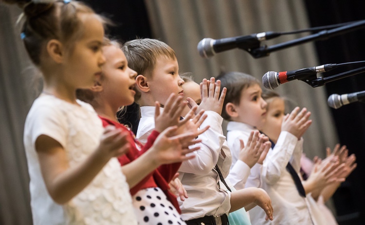 Концерт «Любим и поем» – события на сайте «Московские Сезоны»