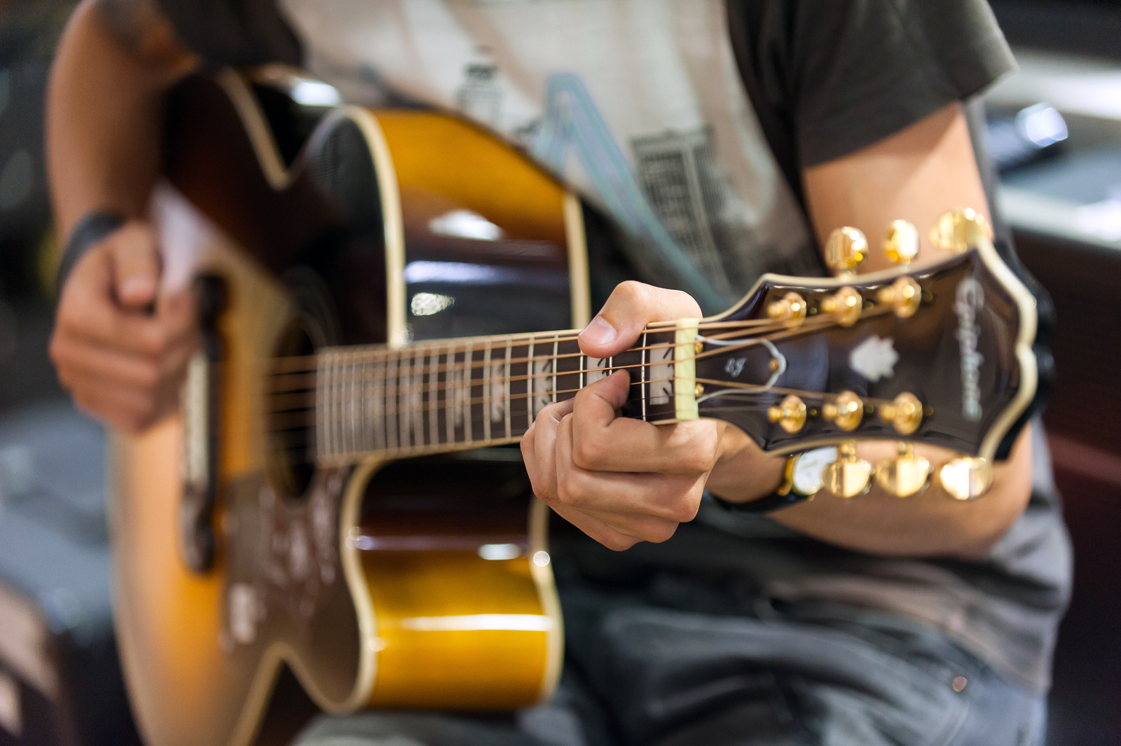 Презентация книги в Доме Высоцкого на Таганке – события на сайте «Московские Сезоны»