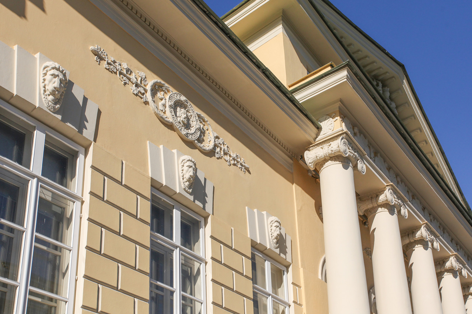 Обзорная экскурсия по Мемориальной квартире А.С. Пушкина на Арбате – события на сайте «Московские Сезоны»