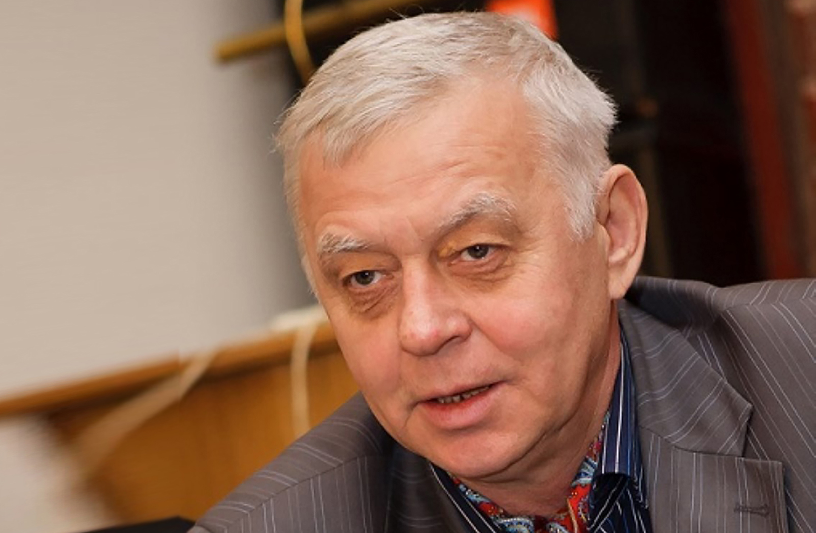 Творческий вечер поэта и переводчика Владимира Бояринова в Доме Гоголя – события на сайте «Московские Сезоны»