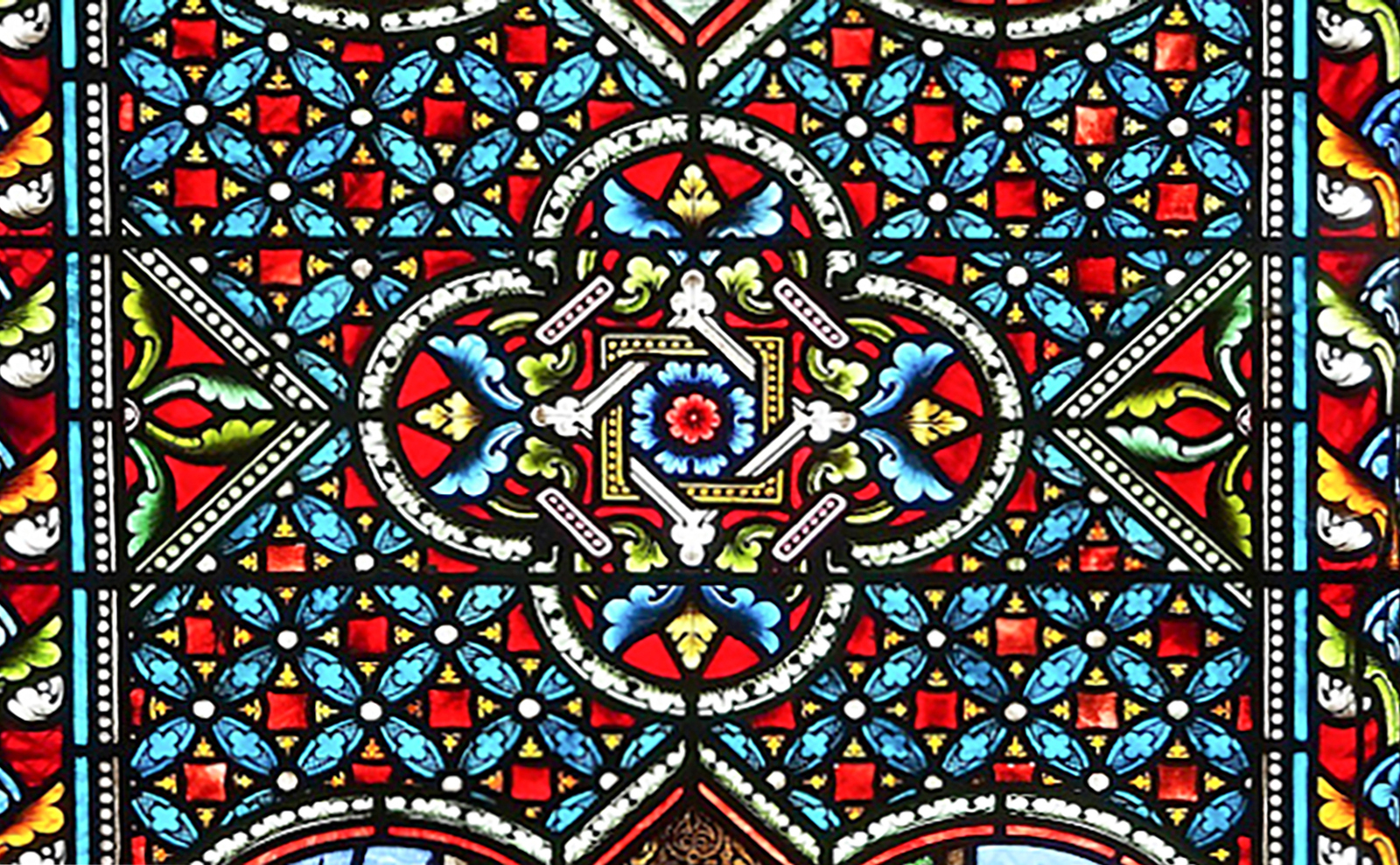 «История стекла средневековой Москвы в XII–XIV веках» в парке «Зарядье» – события на сайте «Московские Сезоны»