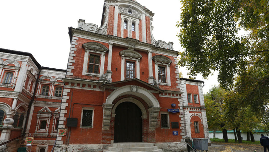 Презентация второго тиража путеводителя по деревянному зодчеству Русского Севера – события на сайте «Московские Сезоны»