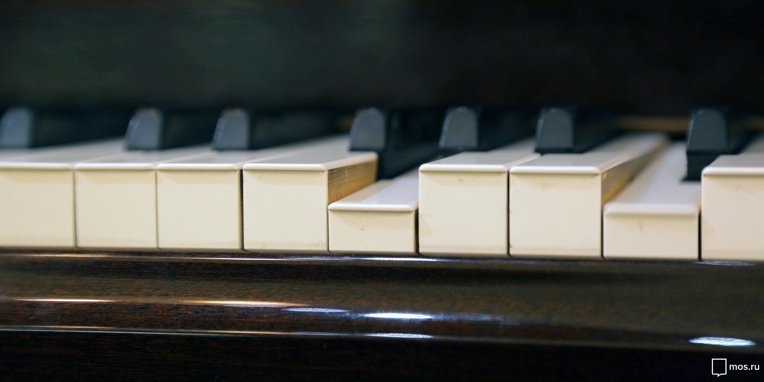 «Невесомость» в галерее «Нагорная» – события на сайте «Московские Сезоны»