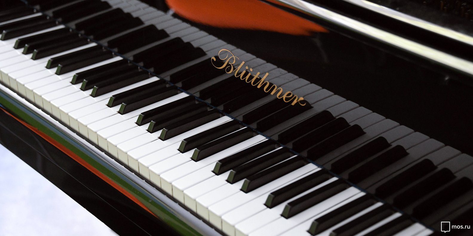 Концерт из цикла «Диалоги эпох» в Школе акварели Сергея Андрияки – события на сайте «Московские Сезоны»