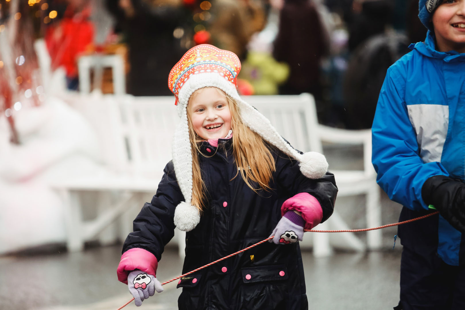 Фабрика подарков и зимние игры на Ярцевской улице – события на сайте «Московские Сезоны»