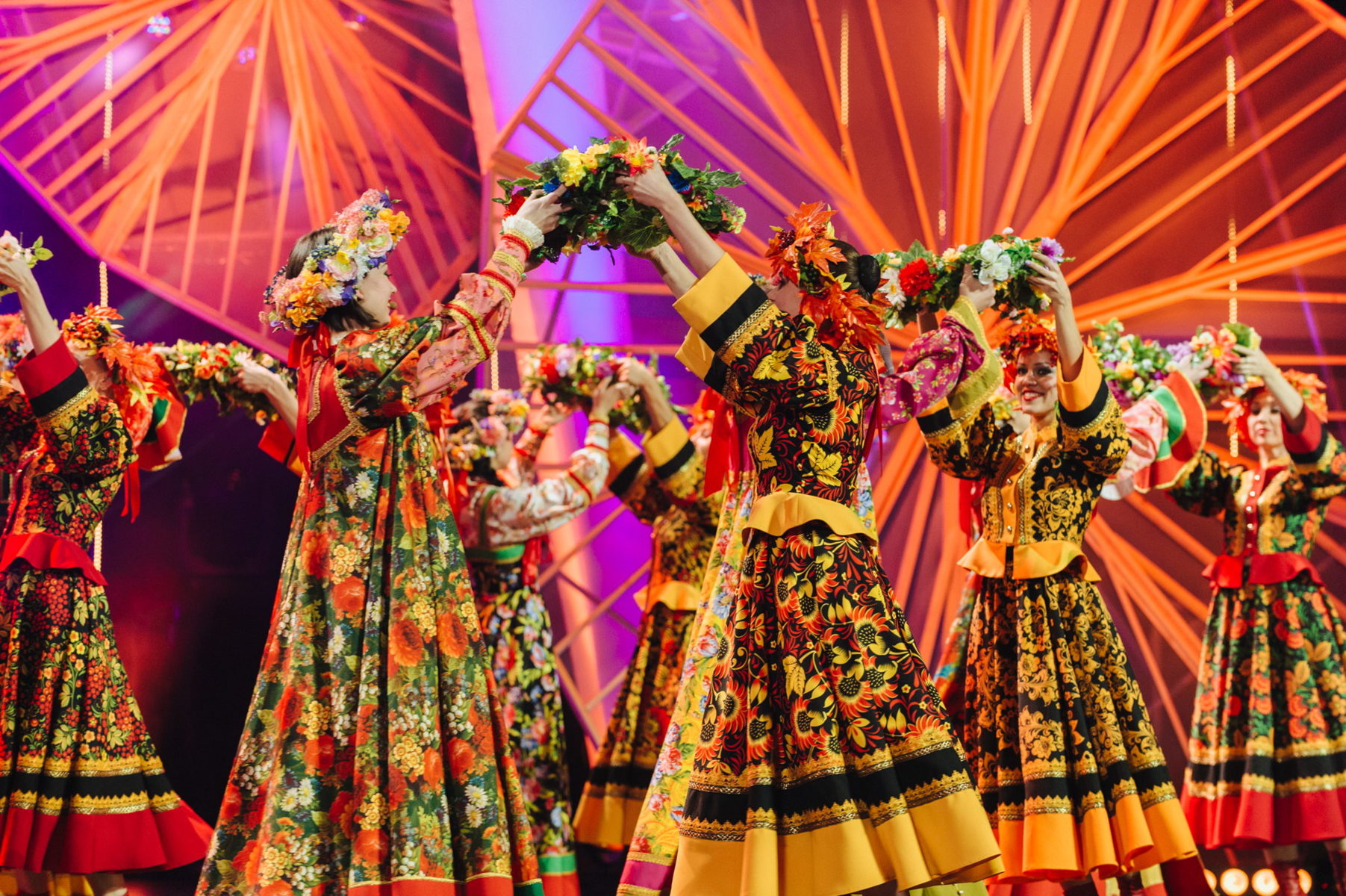 «Золотые хиты “Русской песни”» в театре «Русская песня» – события на сайте «Московские Сезоны»