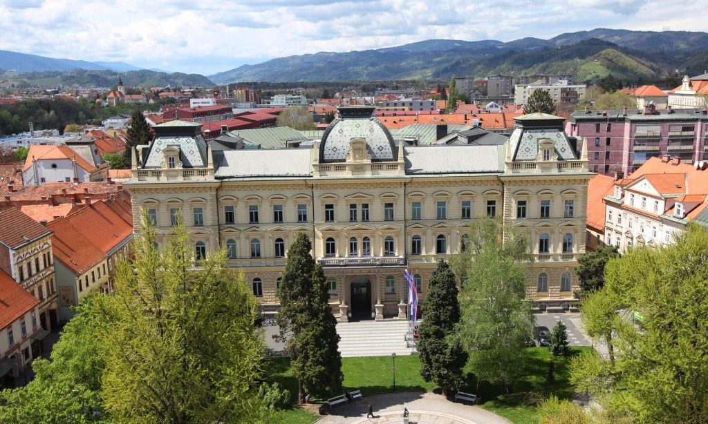 Лекция «Особенности двуязычного образования в этнически смешанных районах Словении» – события на сайте «Московские Сезоны»