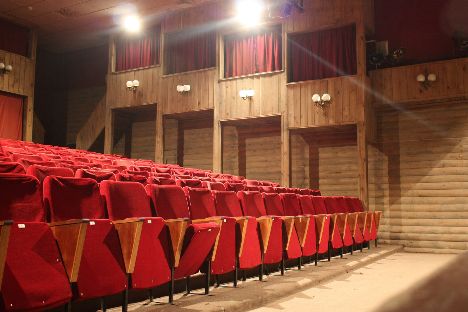 «Сверх комплекта» в Историко-этнографическом театре – события на сайте «Московские Сезоны»