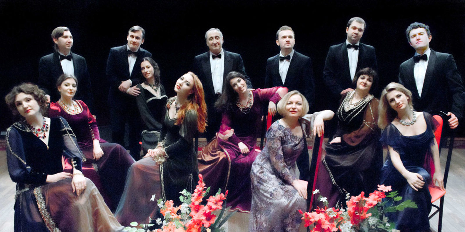 «Вокруг света с Хоровым театром» в Москонцерте на Пушечной – события на сайте «Московские Сезоны»