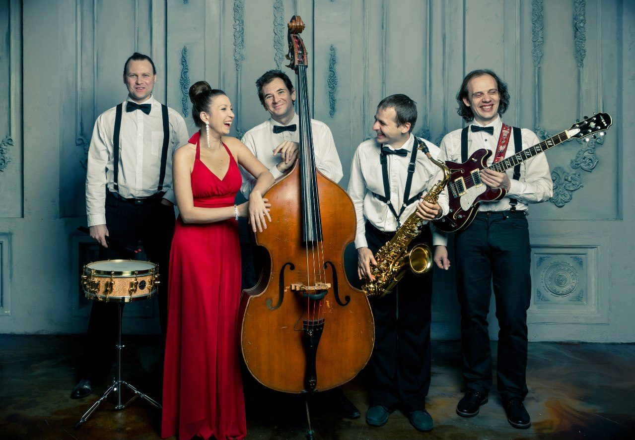 Выступление группы Holiday Music – события на сайте «Московские Сезоны»