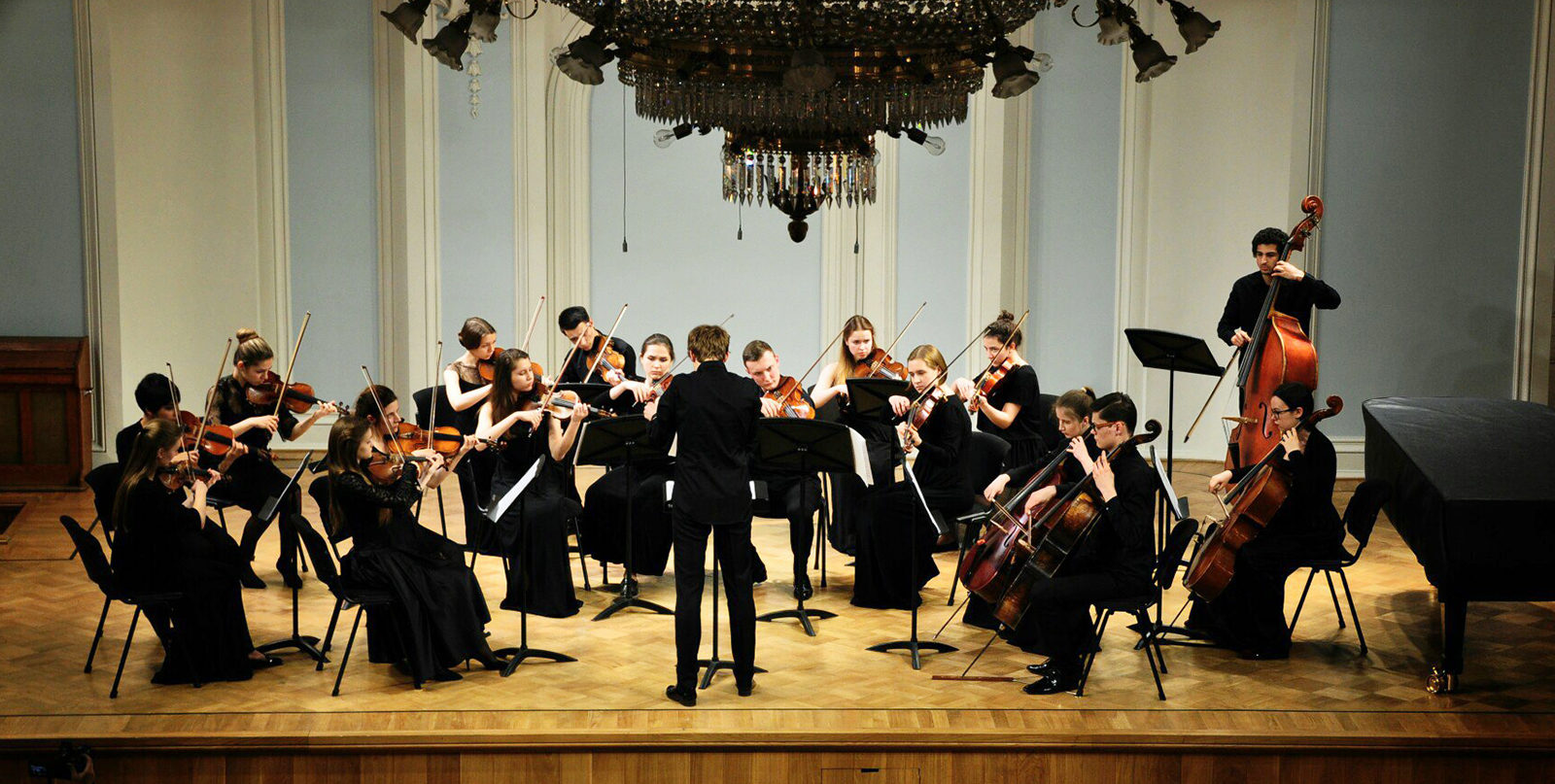 Концерт камерного оркестра под управлением Ивана Никифорчина в музее-заповеднике «Коломенское» – события на сайте «Московские Сезоны»