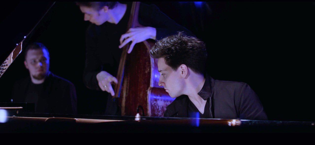 Проект Алексея Рыбальника и Глеба Ласкина Shadow Forms – события на сайте «Московские Сезоны»