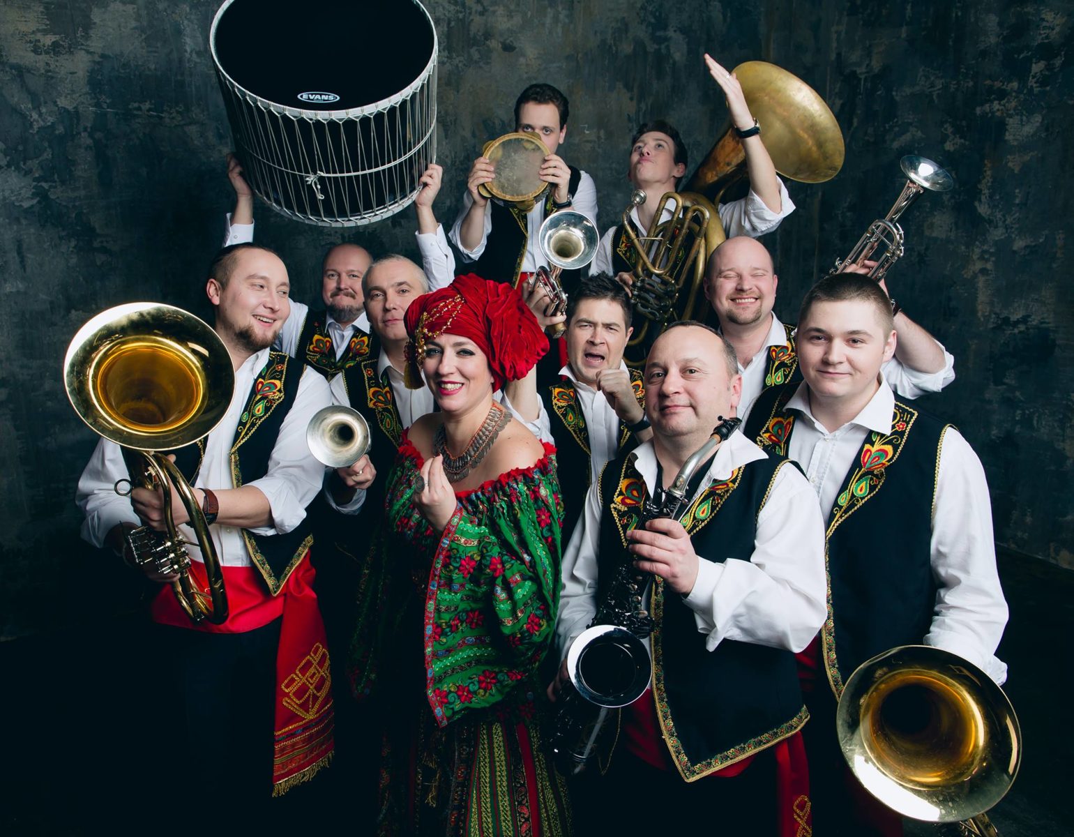 Хиты из фильмов Эмира Кустурицы в Доме музыки – события на сайте «Московские Сезоны»