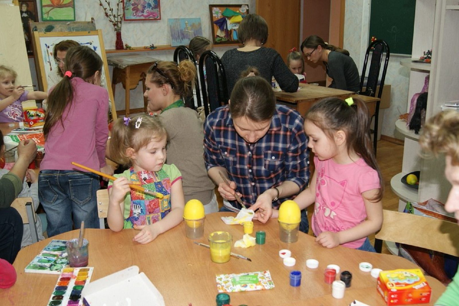 «Поросенок — символ года» в клубе «Чайка» – события на сайте «Московские Сезоны»