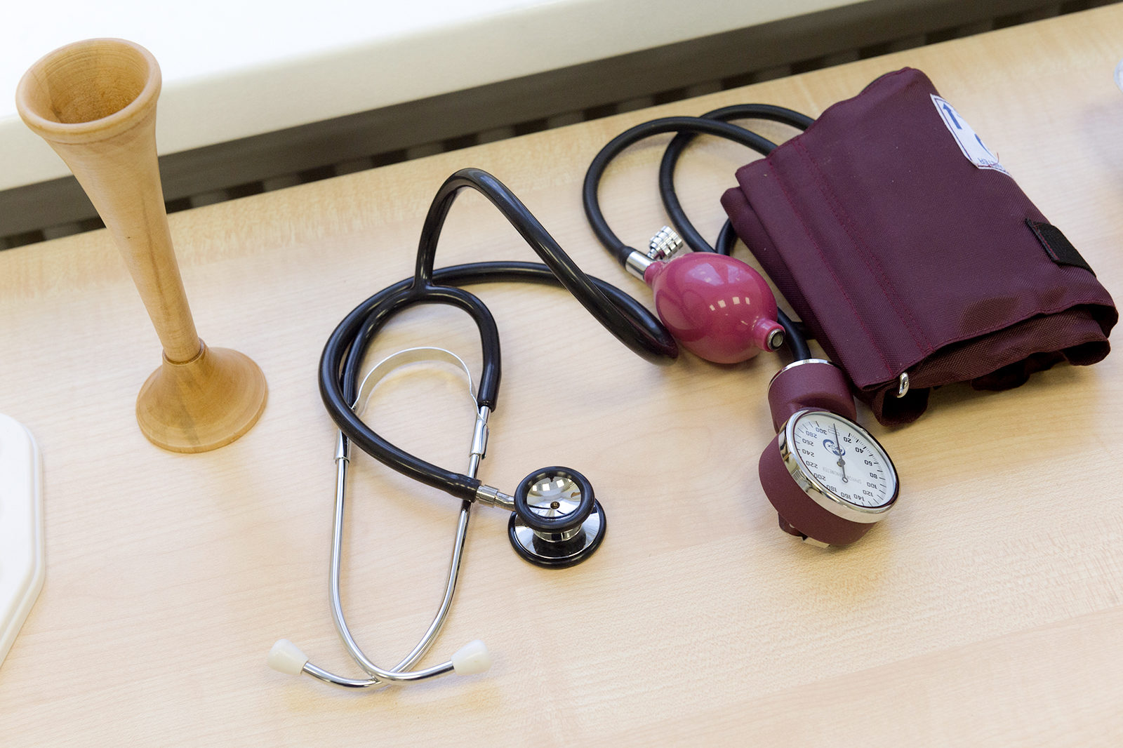 «Школа первой помощи детям» в «Музеоне» – события на сайте «Московские Сезоны»