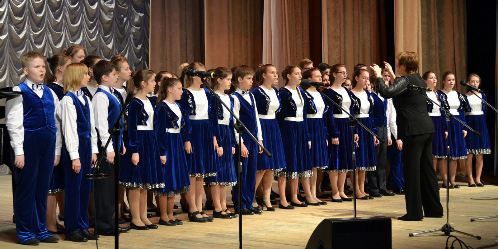 «Праздник хора!» в средней школе № 2065 – события на сайте «Московские Сезоны»