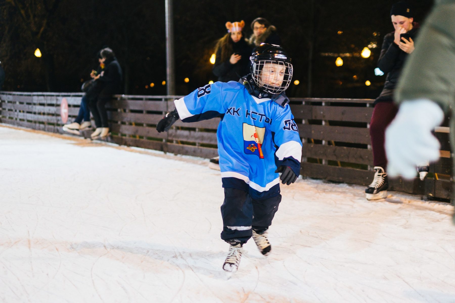Хоккейные мастер-классы на катке в Парке Горького – события на сайте «Московские Сезоны»