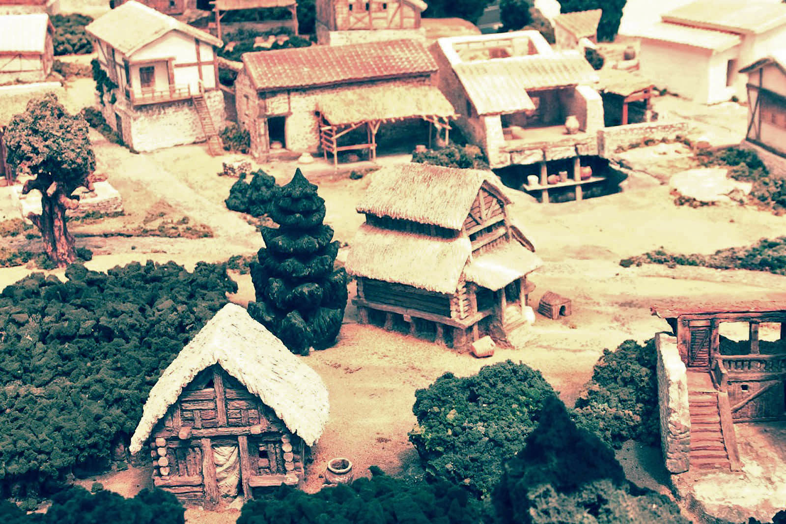 «Художникидети» в галерее «АЗ» – события на сайте «Московские Сезоны»