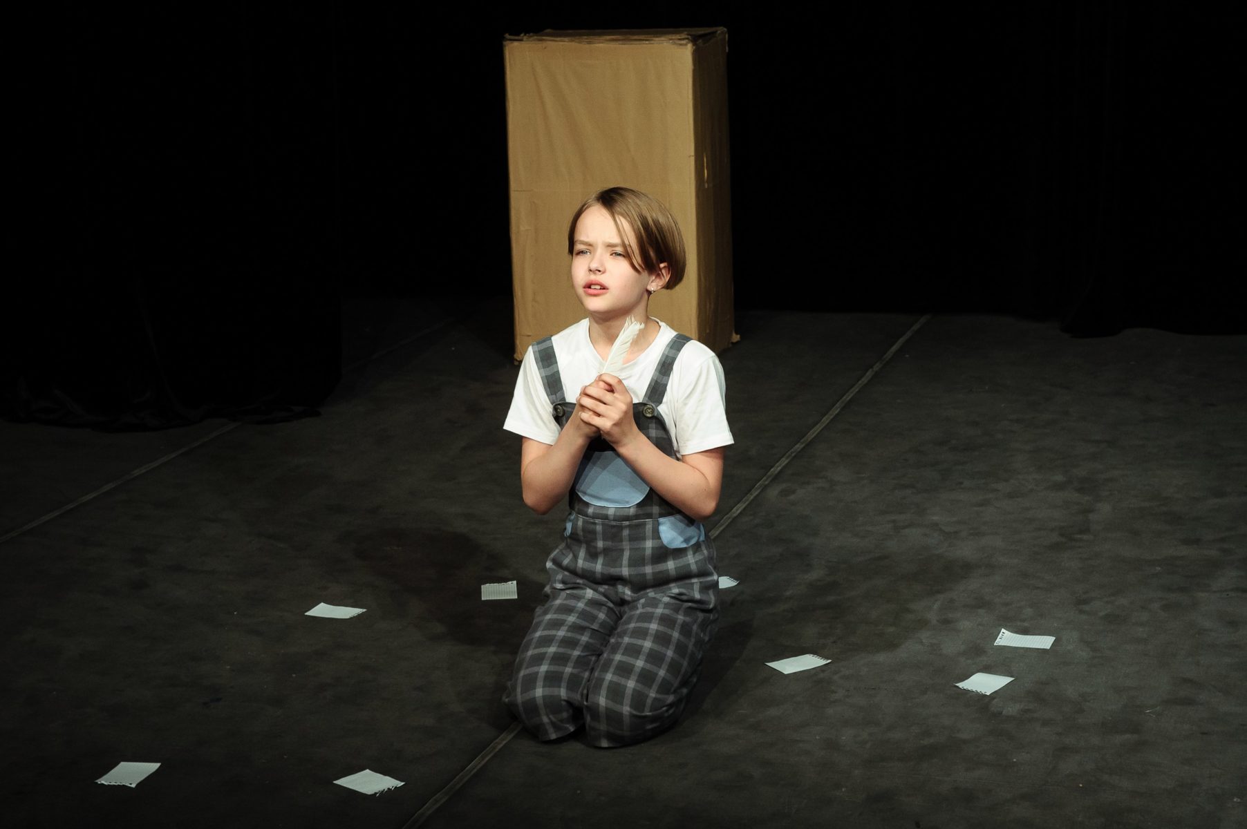 «Двенадцать месяцев» в галерее «Солнцево» – события на сайте «Московские Сезоны»