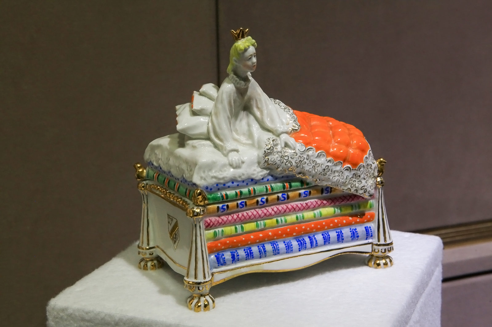 «Театр в советском фарфоре» в музее-заповеднике «Коломенское» – события на сайте «Московские Сезоны»