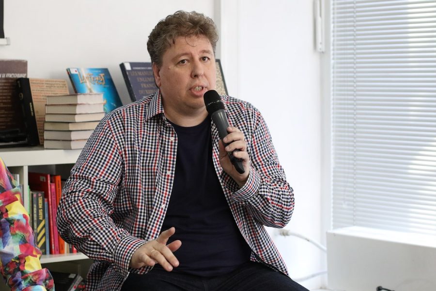 Беседа «Поэзия в эпоху постискусства» – события на сайте «Московские Сезоны»