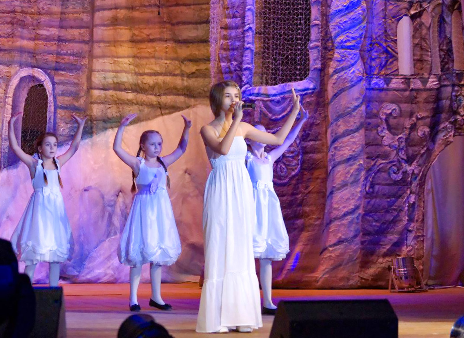 «Свет рождественской звезды» в культурном центре «Москворечье» – события на сайте «Московские Сезоны»