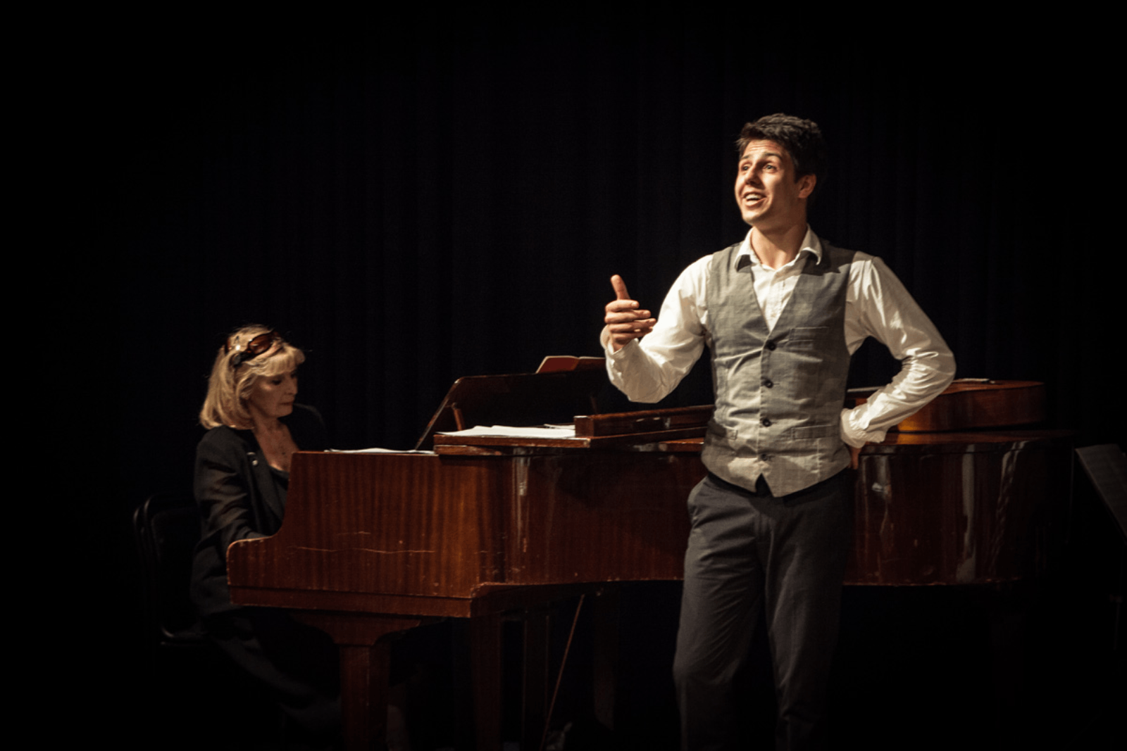 «Я — гений!» в Москонцерте на Пушечной – события на сайте «Московские Сезоны»