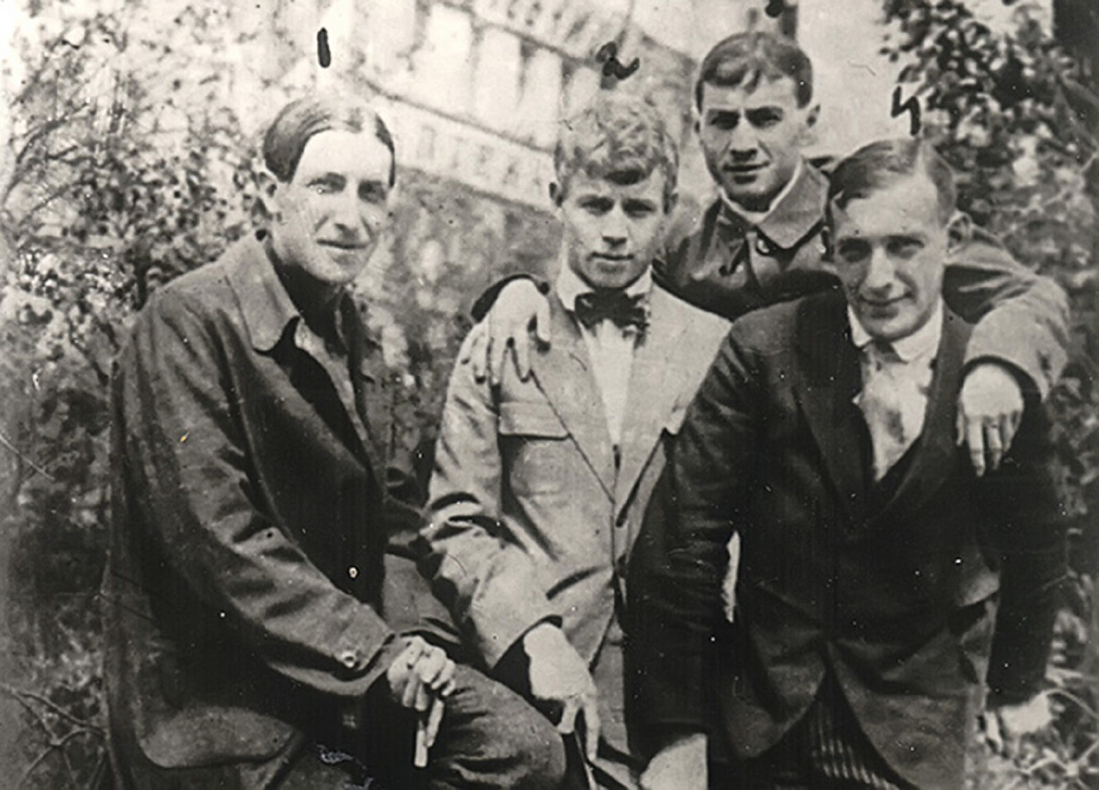 Экскурсия-лекция, посвященная забытым литературным течениям, в Музее Есенина – события на сайте «Московские Сезоны»