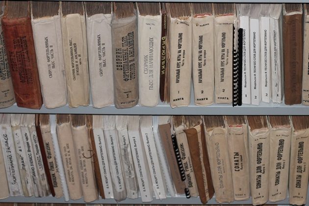 Книжная выставка «Отвага, мужество и честь» – события на сайте «Московские Сезоны»