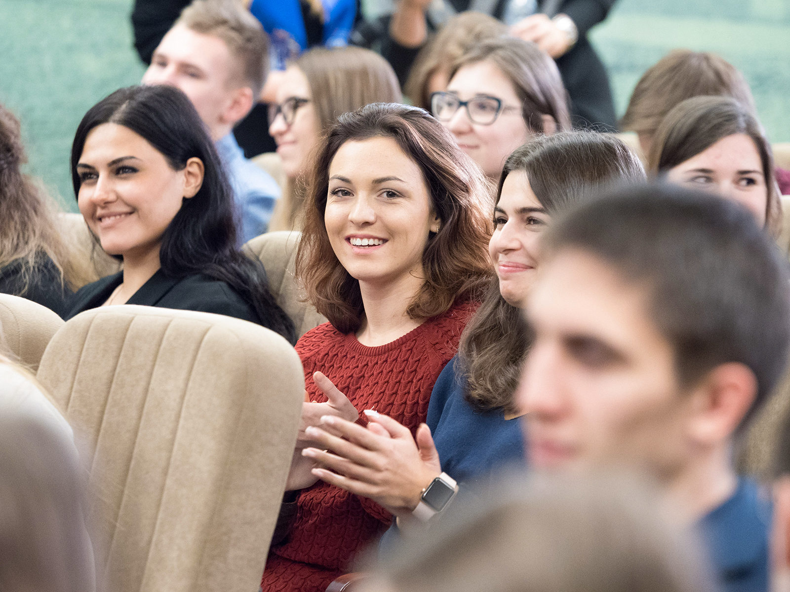 «Я живу, как другие танцуют…» в библиотеке № 62 имени Пабло Неруды – события на сайте «Московские Сезоны»