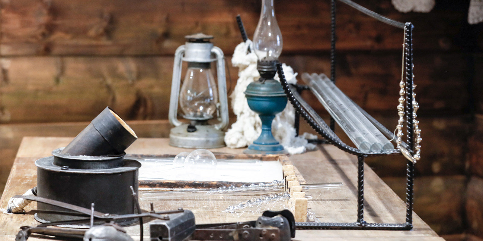 «Русское стекло XIX века» в «Библиотеке ремесел» на ВДНХ – события на сайте «Московские Сезоны»