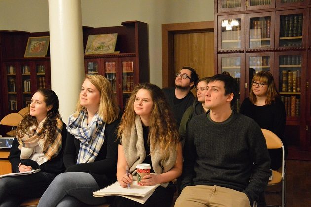 Круглый стол «Библиотека и студенты творческих вузов. Диалог в условиях цифровой среды» – события на сайте «Московские Сезоны»