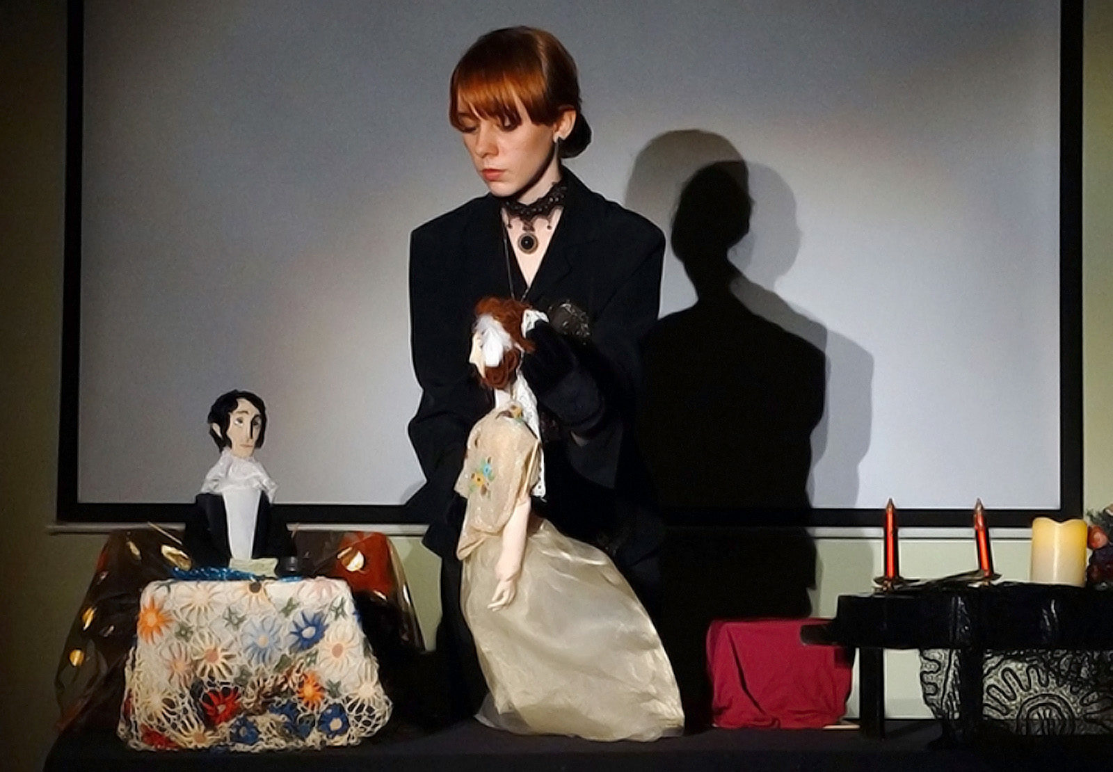 «Новеллы о кукольной жизни» в «Есенин-центре» – события на сайте «Московские Сезоны»