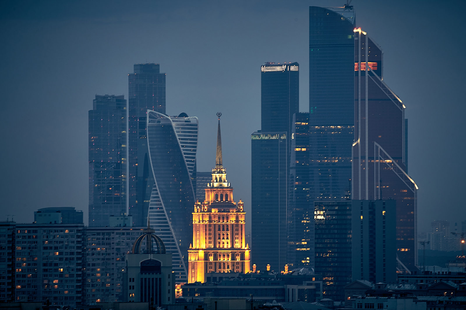 Фотовыставка «Виды Москвы» в Гончаровском парке – события на сайте «Московские Сезоны»