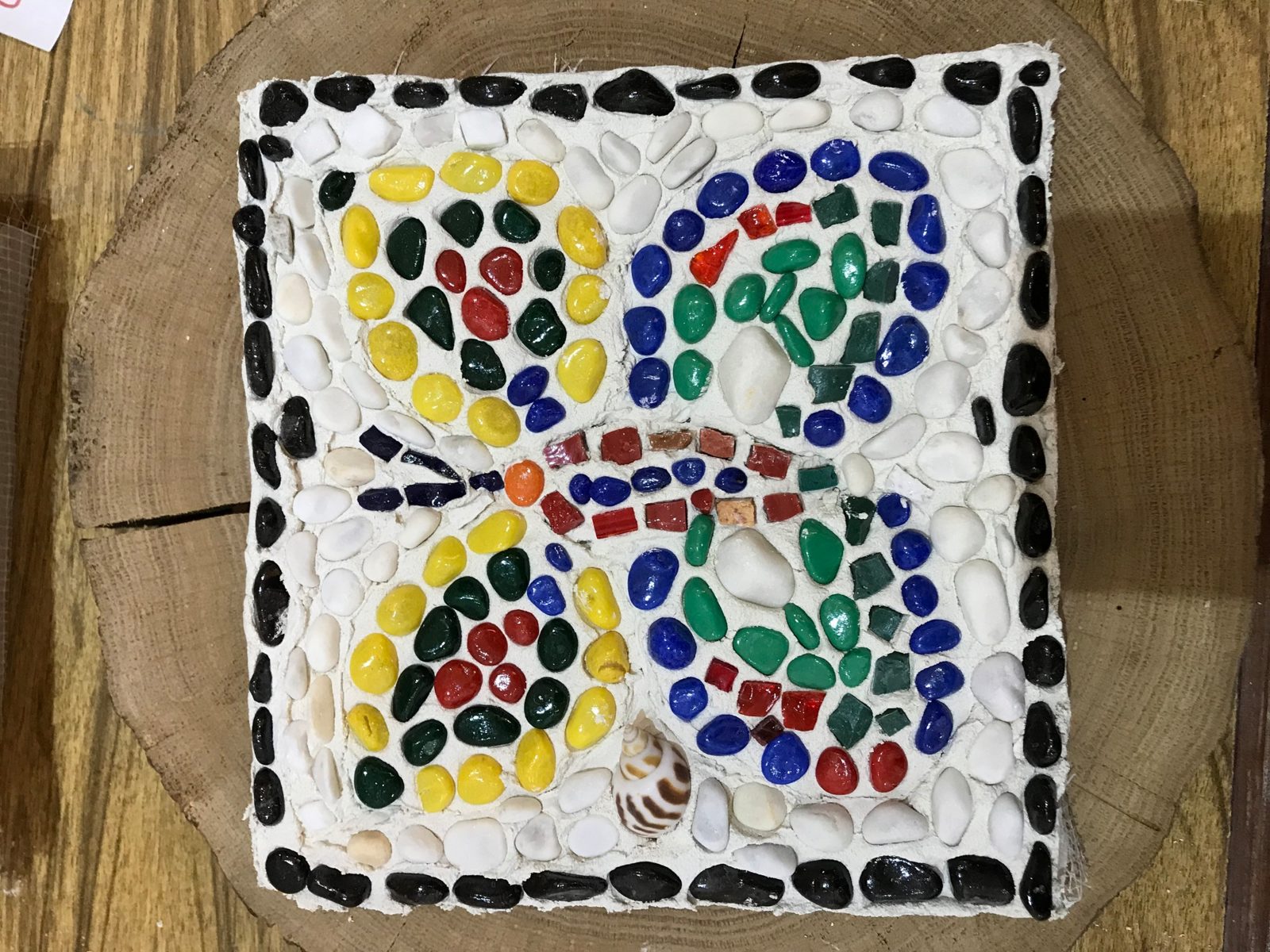 Весна в Русском стиле. «Весенняя радуга». Мастер-класс по мозаике – события на сайте «Московские Сезоны»