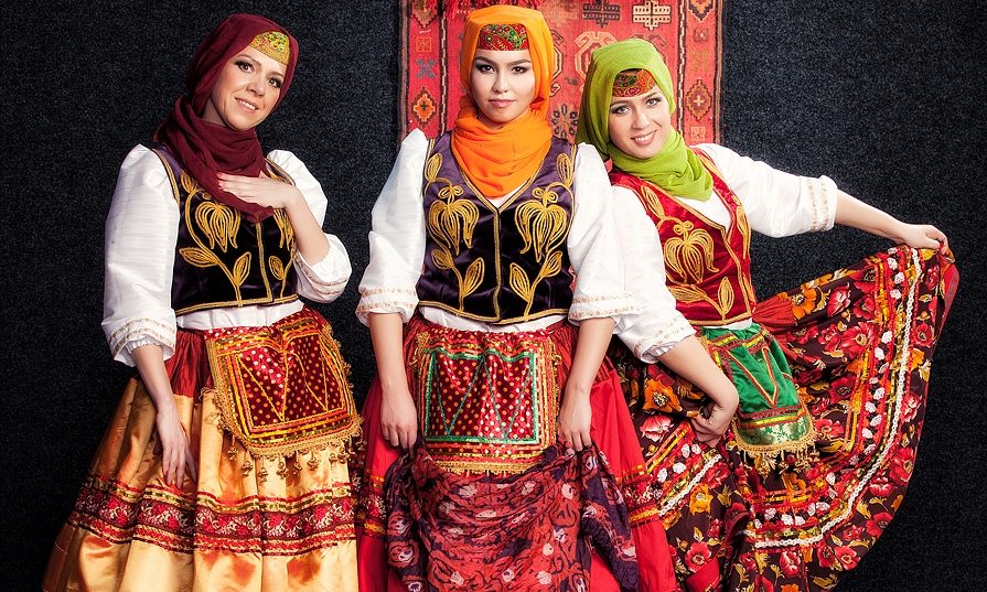 Программа «Мир костюма и танца» – события на сайте «Московские Сезоны»