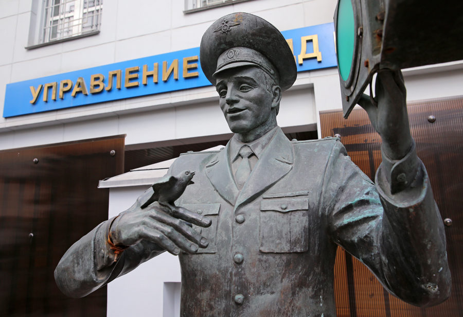 Памятник литературным героям в России и в мире