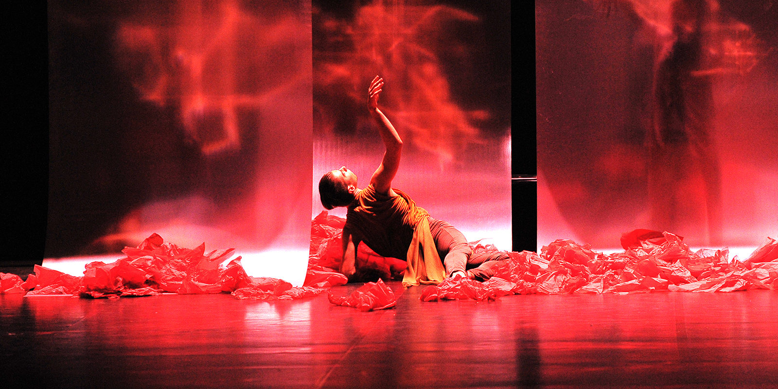 «Зимняя роза» в театре «Модерн» – события на сайте «Московские Сезоны»