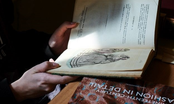 Выставка иллюстраций к сказке Родари «Небесный торт» в библиотеке №32 – события на сайте «Московские Сезоны»