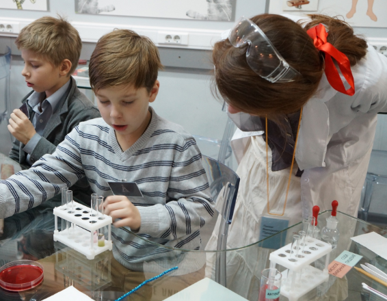 Неделя математики, информатики и физики в образовательном комплексе №2122 – события на сайте «Московские Сезоны»