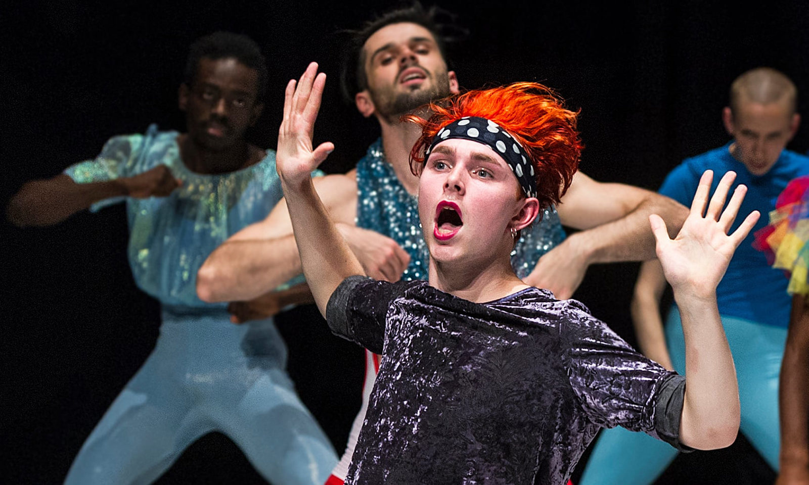 Лекция «Непрофессионалы на сцене: новые нормы телесности» в Культурном центре ЗИЛ – события на сайте «Московские Сезоны»