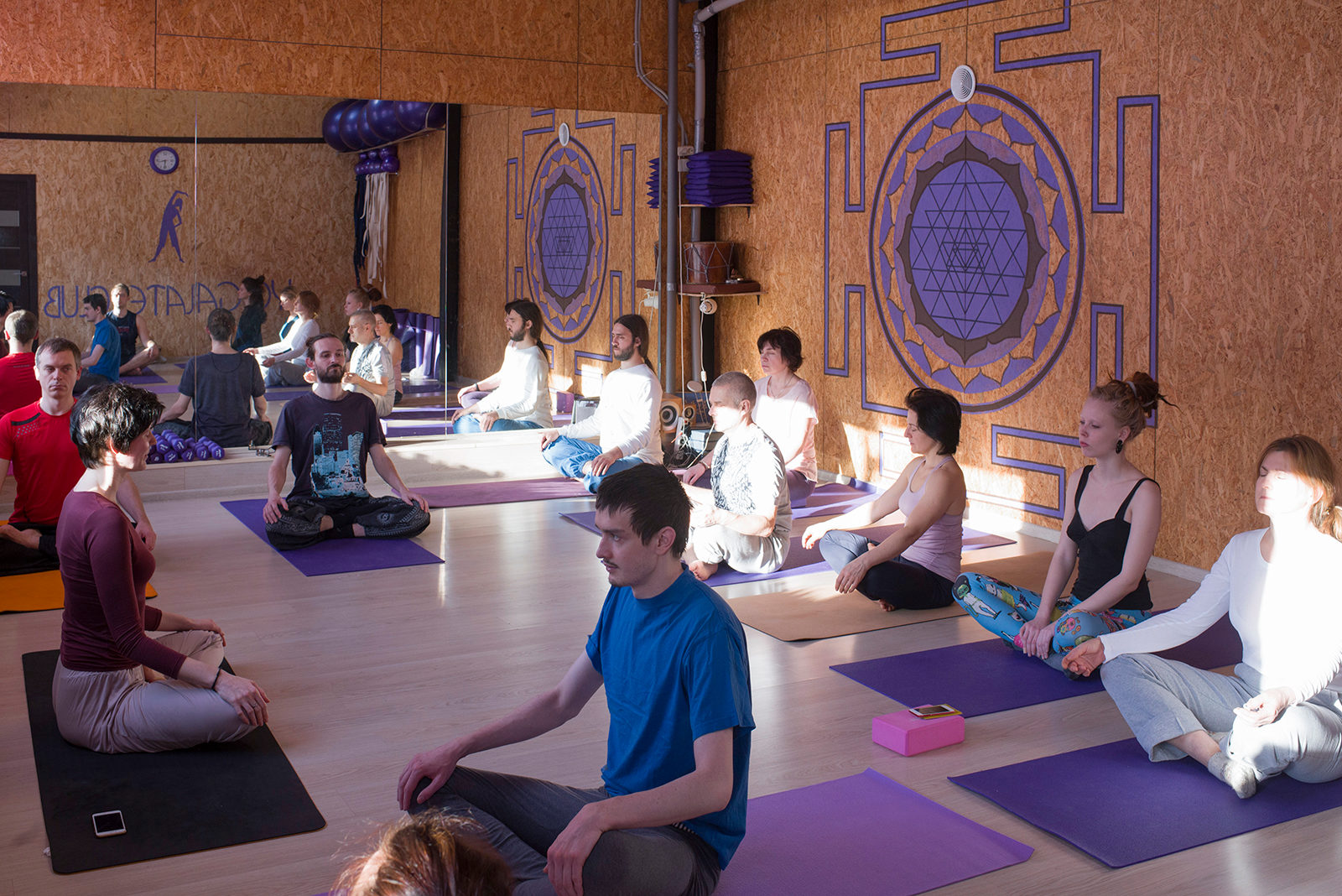 Занятие по пению мантр в саду имени Баумана – события на сайте «Московские Сезоны»