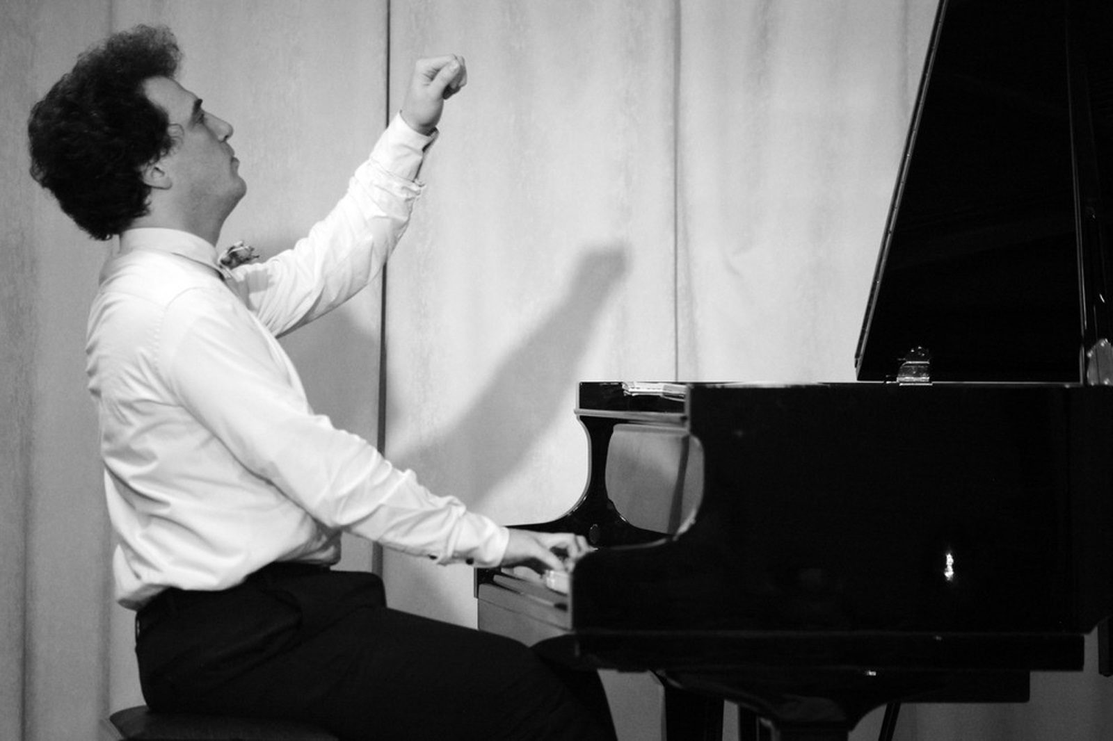 «Кружева вспененные Шопена» в библиотеке № 17 – события на сайте «Московские Сезоны»