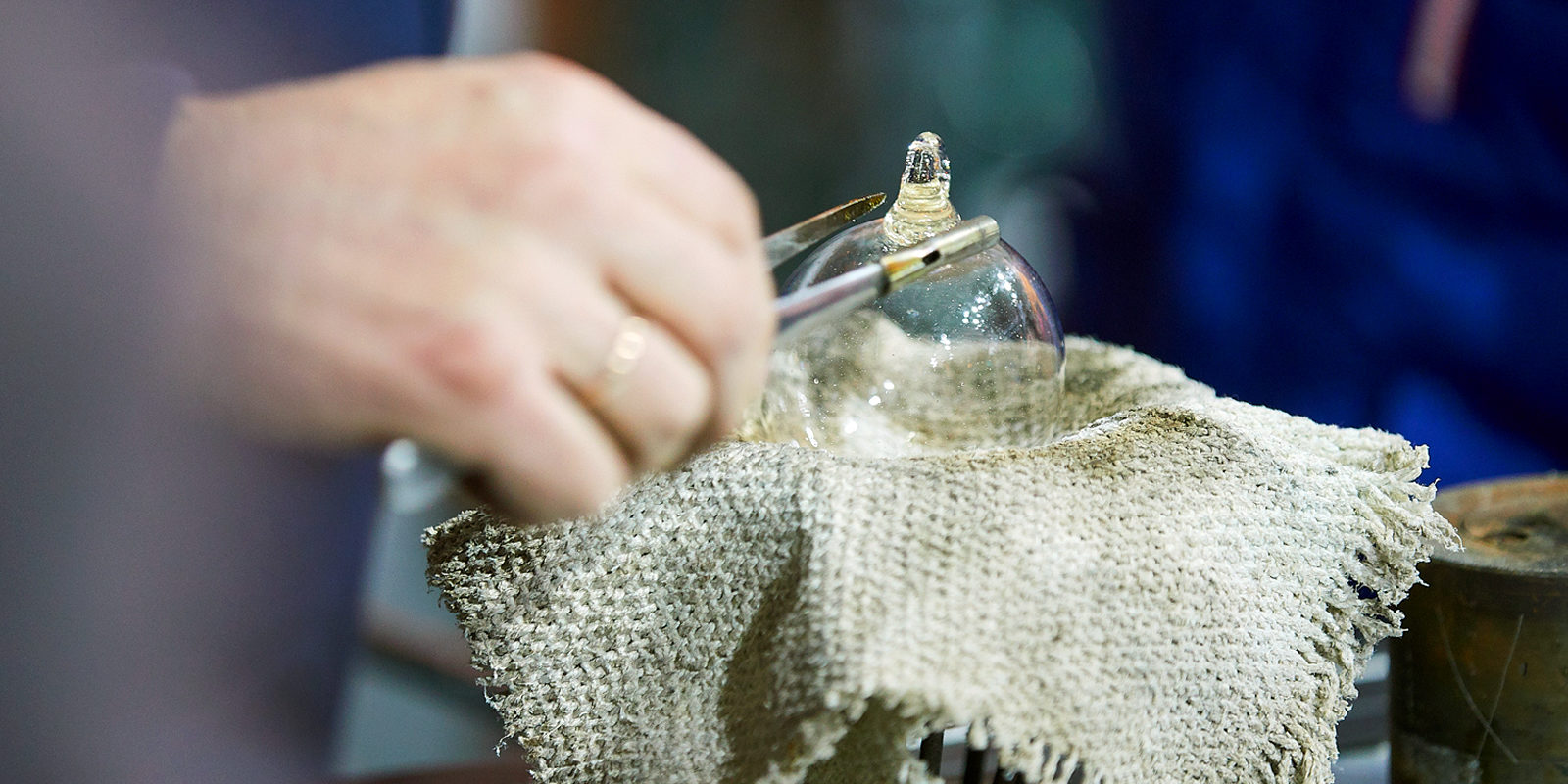 Лекция «Советское авторское стекло второй половины XX века» на ВДНХ – события на сайте «Московские Сезоны»