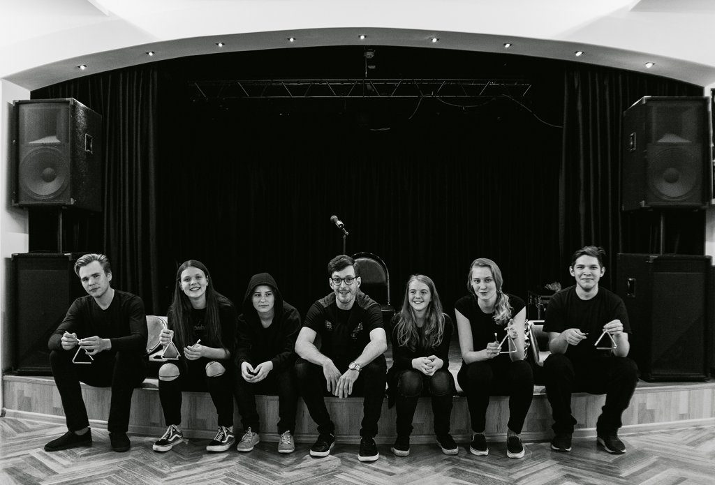 Спектакль «Вне...» – события на сайте «Московские Сезоны»